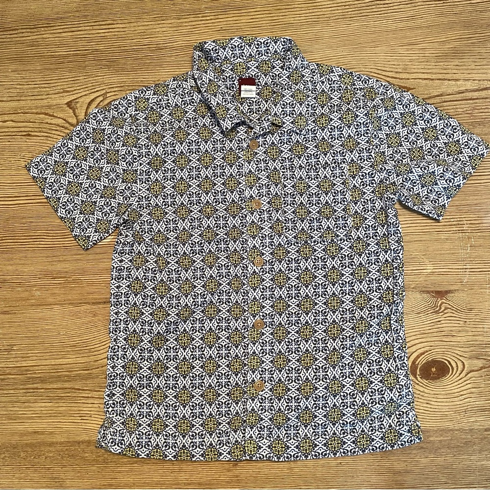 Tea Collection Black Yellow and White Geometric Short Sleeve Button Shirt